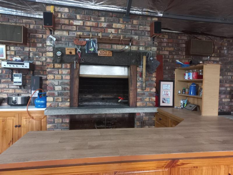 6 Bedroom Property for Sale in Klawer Western Cape
